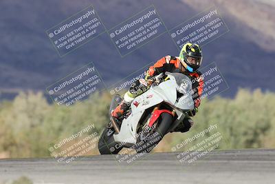 media/Nov-16-2025-Race Pace (Sun) [[8c5fa54630]]/Non Verified Riders (1st 20 Minutes)/7-Turn 9 Entry (210pm)/